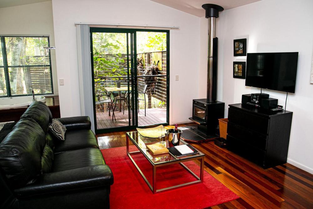 Amore On Buderim Rainforest Cabins Sunshine Coast Bagian luar foto