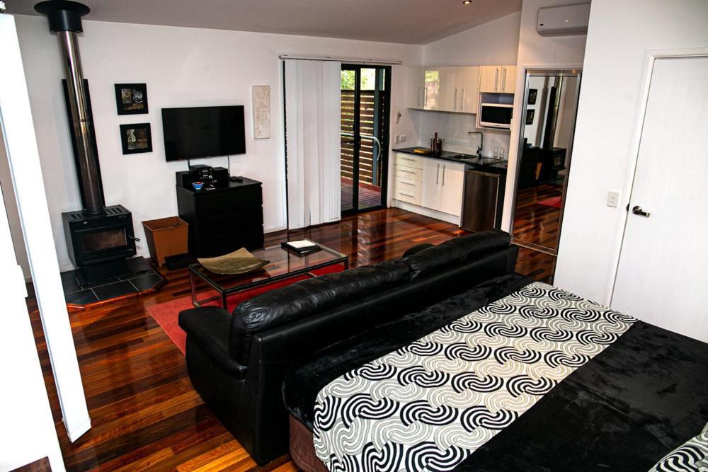 Amore On Buderim Rainforest Cabins Sunshine Coast Bagian luar foto
